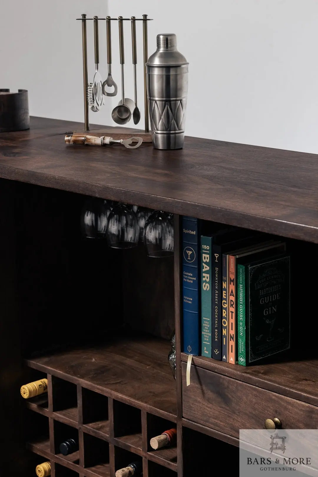 Barkast - Queen - Uitbreidbaar op wielen - MyBarfurniture