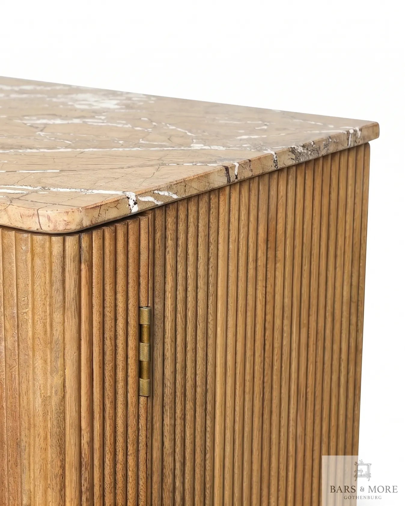 Bar Cabinet - Brooklyn with plinth - Bars & More My Store