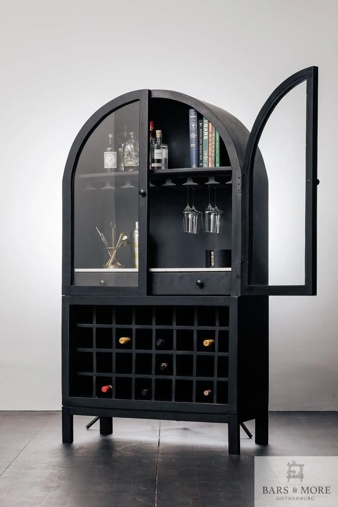 Bar Cabinet - Hampshire glass - Barsandmore