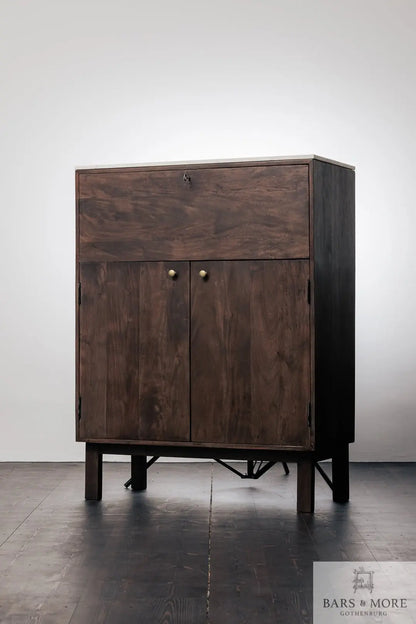 Bar Cabinet - Manhattan - with lock - Bars & More - MyBarfurniture