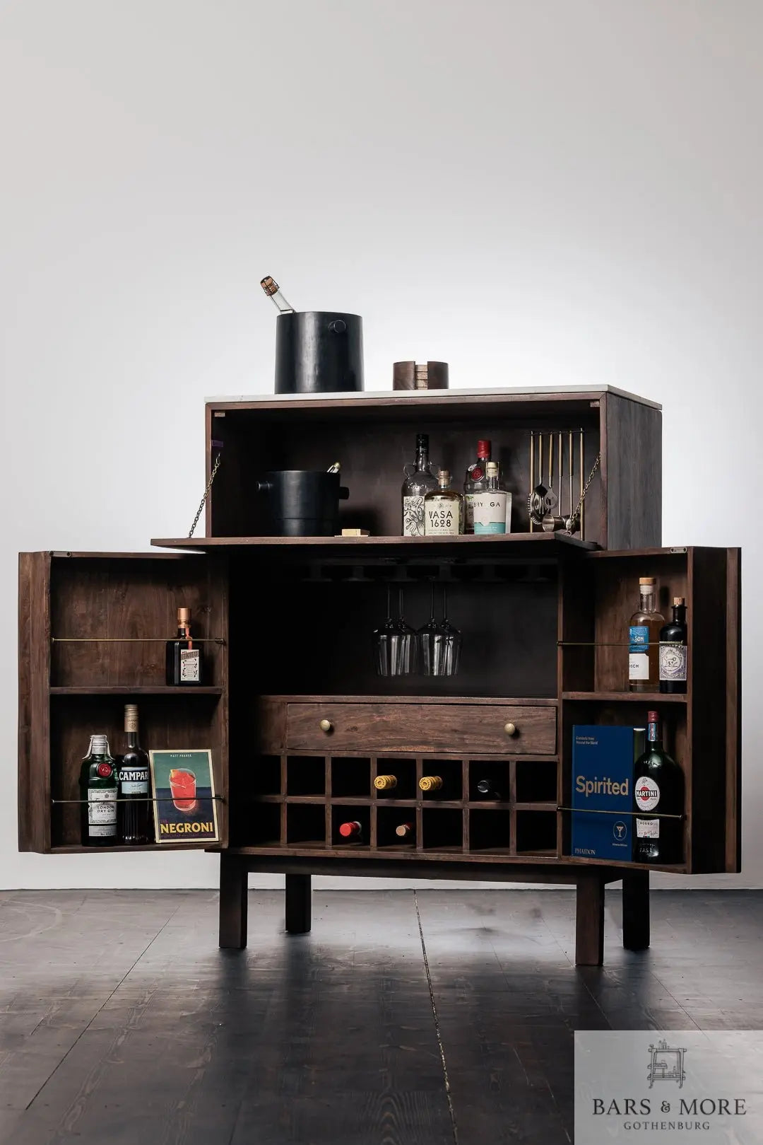 Bar Cabinet - Manhattan - with lock - Barsandmore