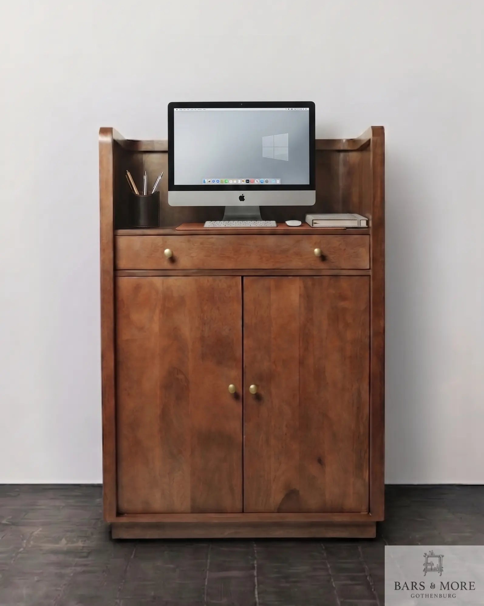 Host Desk - St. Lois Bars & More