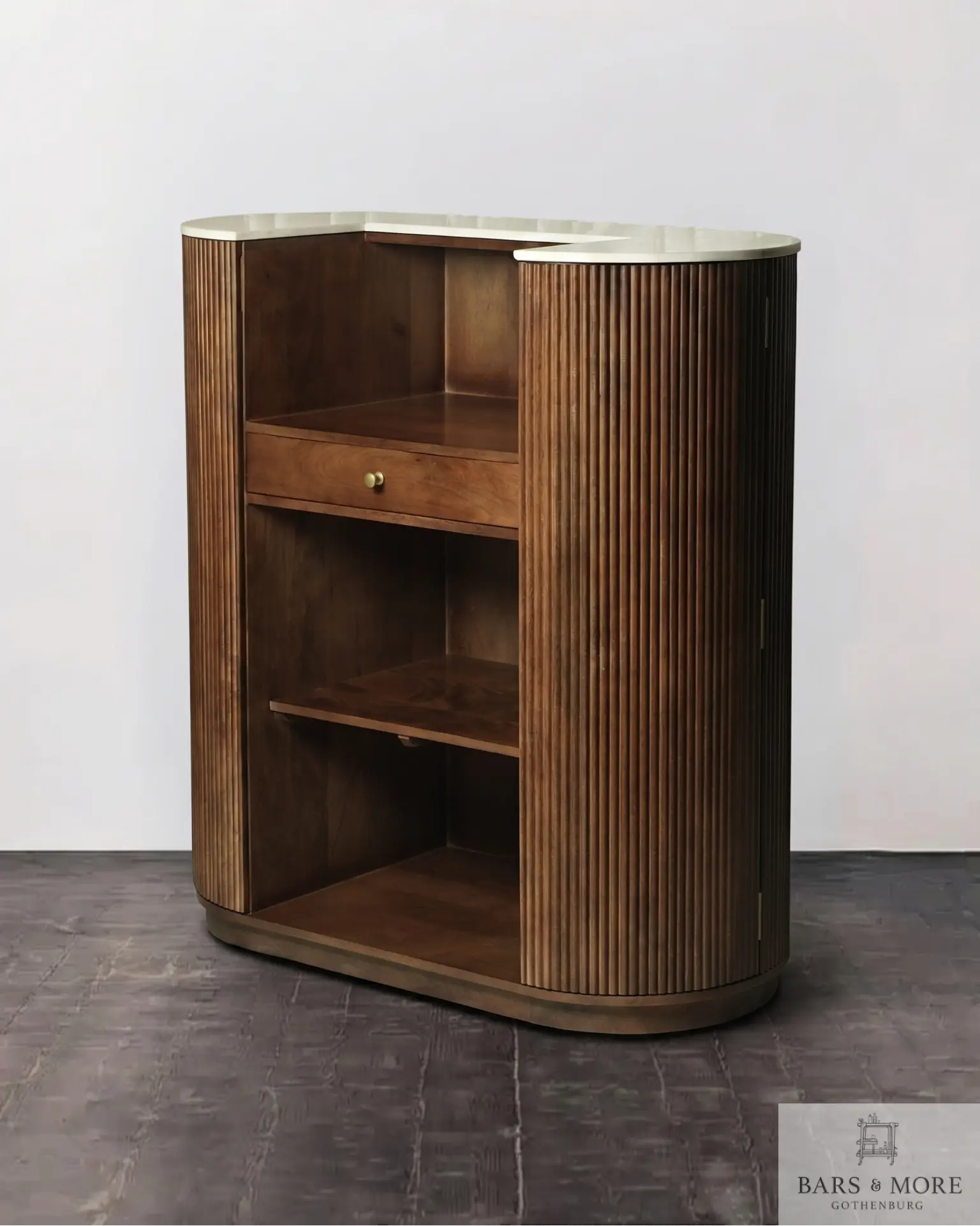 Reception Desk - Detroit Bars & More