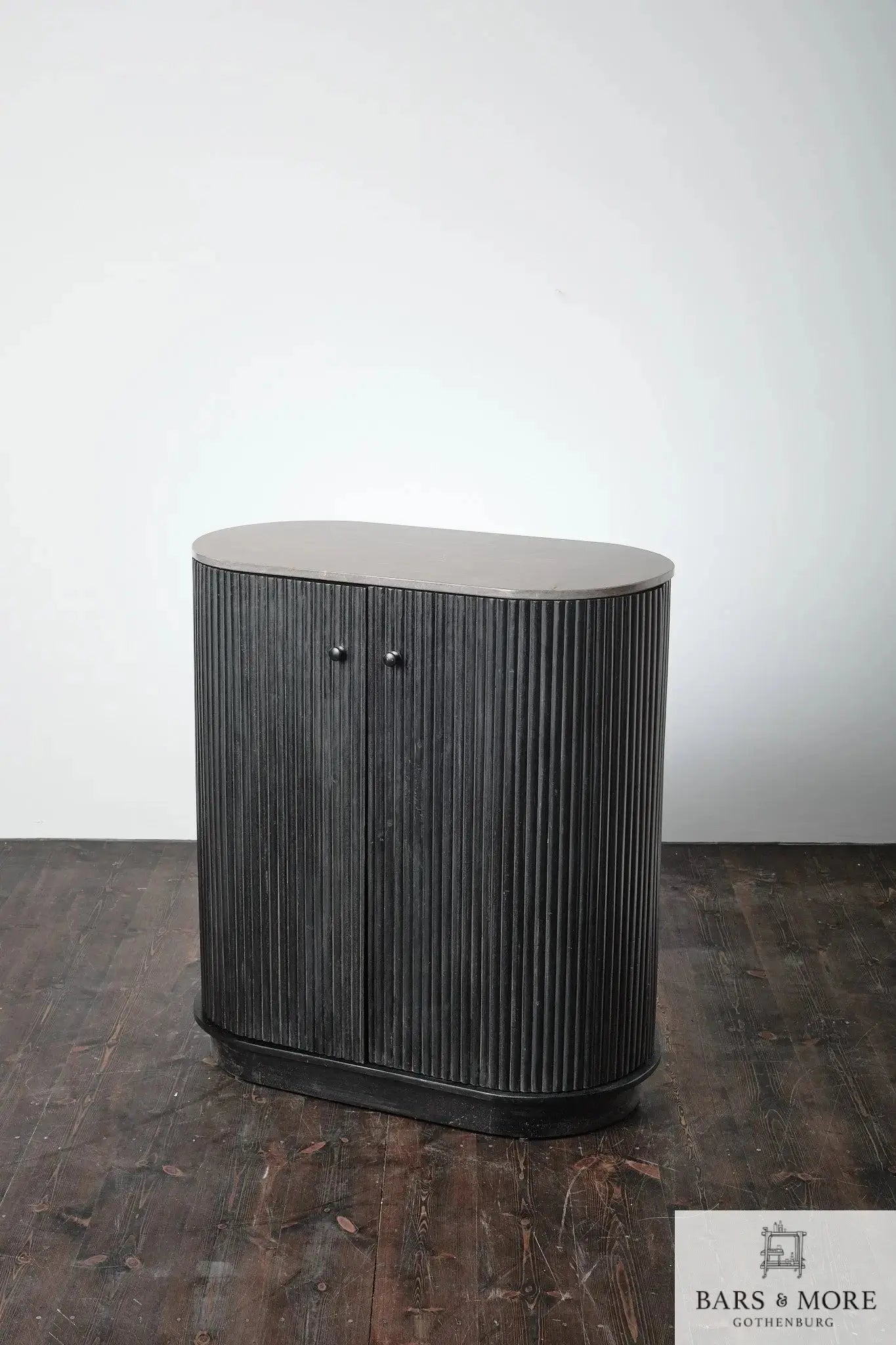 Barskab - Westbury - Bars & More My Store